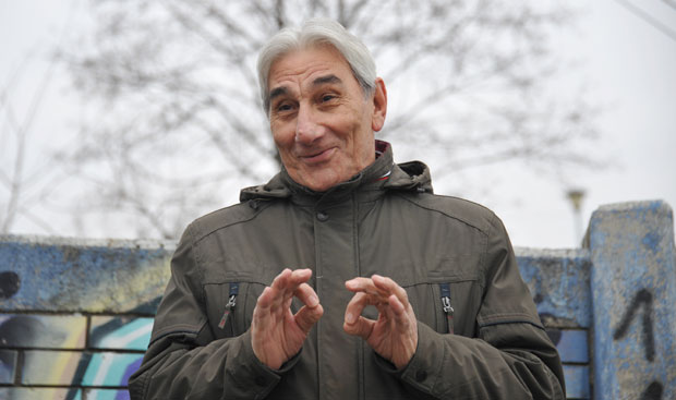 Фали нам мало хумора, а и шта ће нам кад нам је живот смешан: Јова Радовановић се повукао са естраде тек пре три године, а има 79 лета